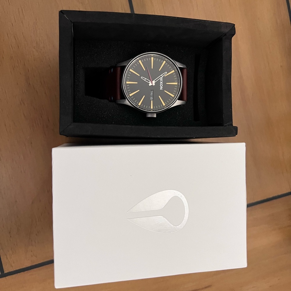 Nixon Watch